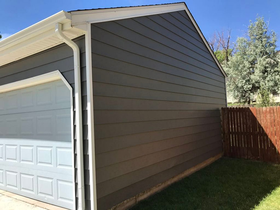 The siding came out great, it really made our house stand out in the neighborhood. —Sean 